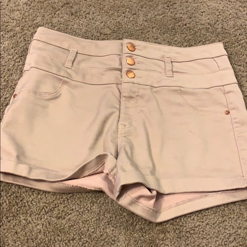 Refuge shorts